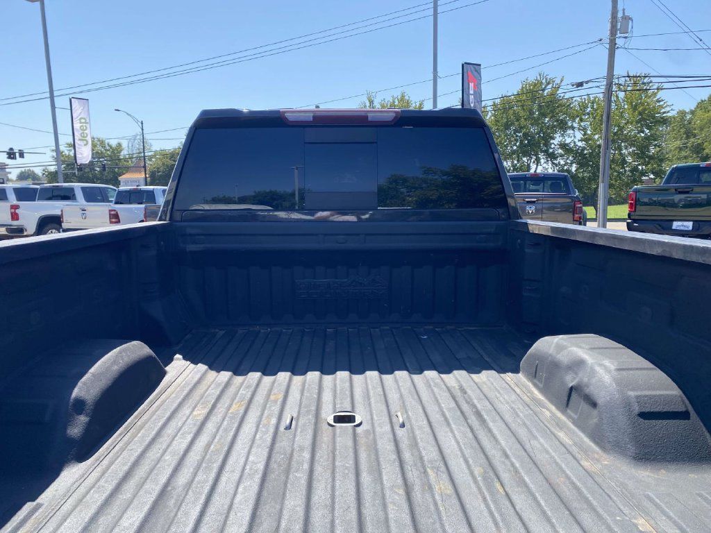 Used 2020 Chevrolet Silverado 2500 High Country w/ Z71 Off-Road Package AWD/4WD image 13