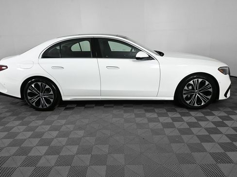 Used 2025 Mercedes-Benz E 350 Sedan image 24