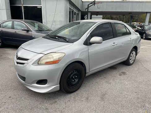 Used 2007 Toyota Yaris Sedan image 2
