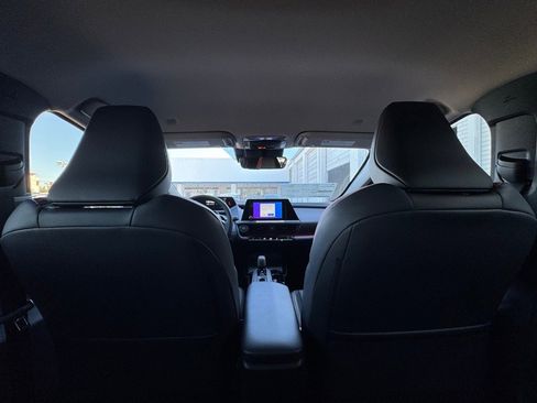 New 2026 Toyota Prius XSE image 17