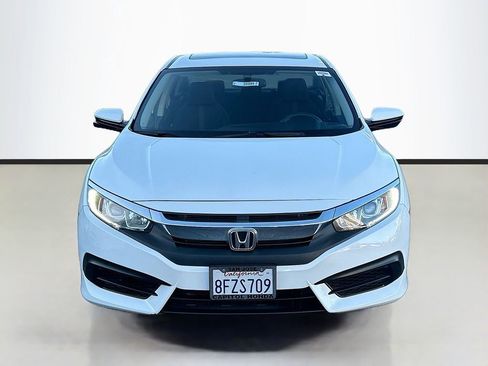 Used 2018 Honda Civic EX image 2