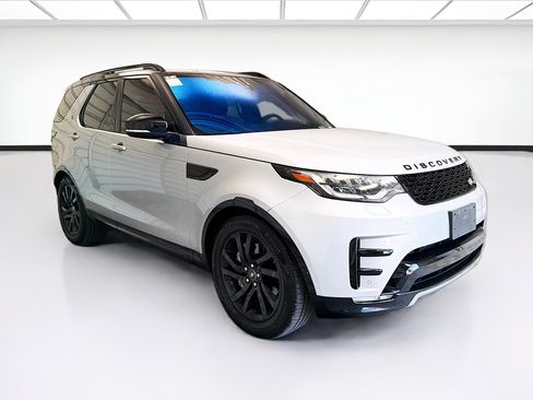 Used 2020 Land Rover Discovery Landmark AWD/4WD image 3