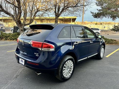 Used 2012 Lincoln MKX AWD image 7