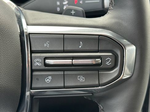 Used 2025 GMC Yukon XL Denali w/ Sun & Power Step Package AWD/4WD image 25