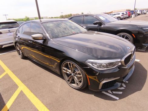 Used 2018 BMW M550i xDrive image 2