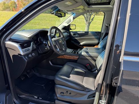 Used 2017 Chevrolet Tahoe Premier image 10