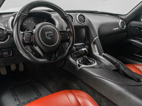 Used 2016 Dodge Viper GTC w/ Time Attack Group 2.0 image 13