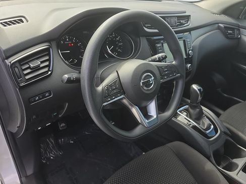 Used 2019 Nissan Rogue Sport S FWD image 26