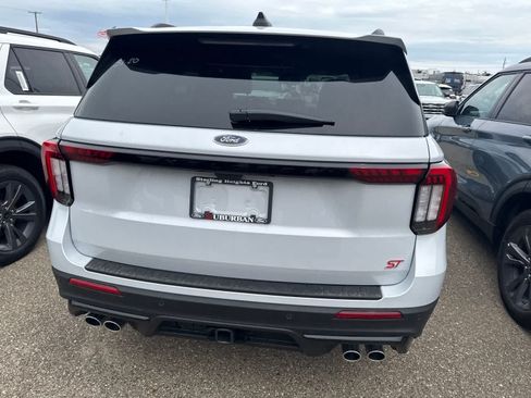 New 2026 Ford Explorer ST w/ Sun And Sound Package AWD/4WD image 9