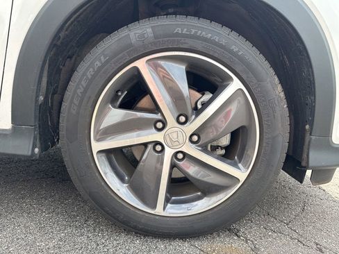 Used 2022 Honda HR-V EX image 21