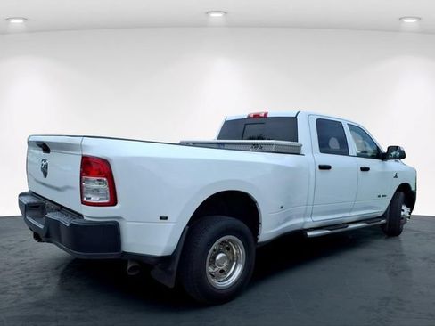 Used 2022 RAM 3500 Tradesman RWD image 8