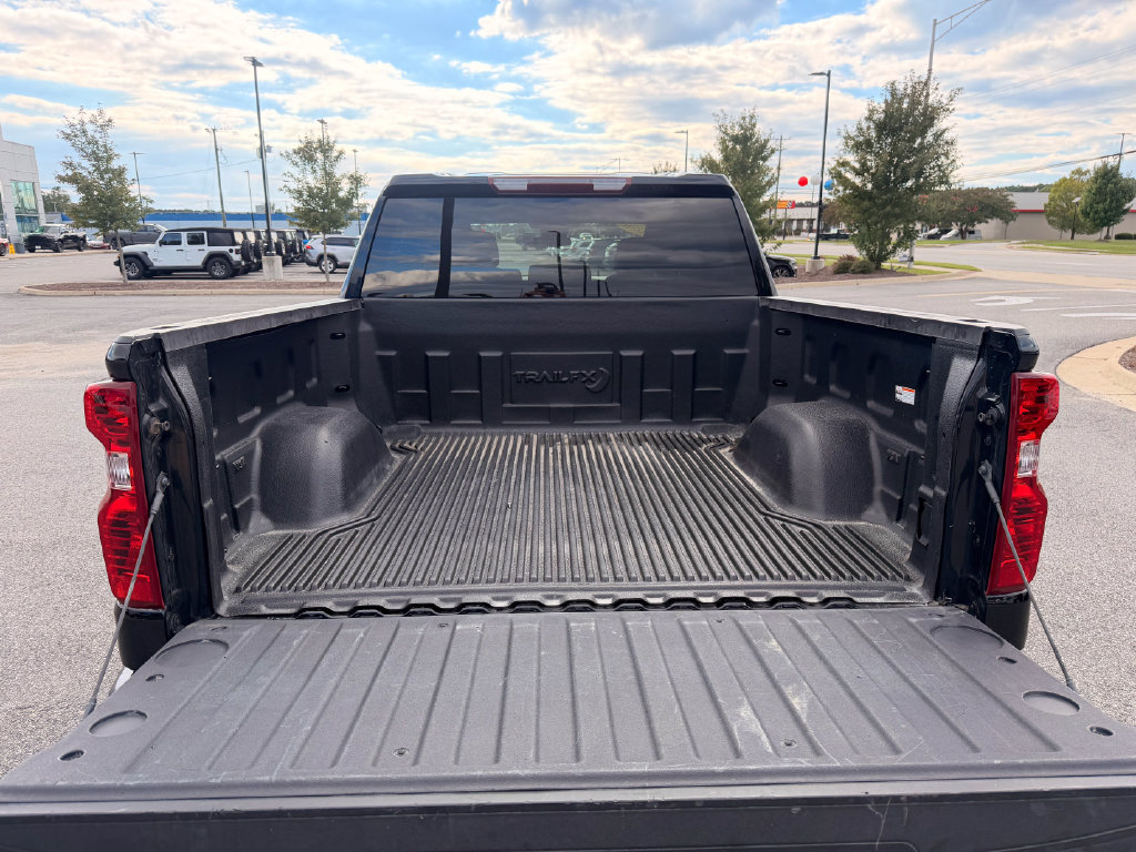 Used 2026 Chevrolet Silverado 1500 LT AWD/4WD image 9
