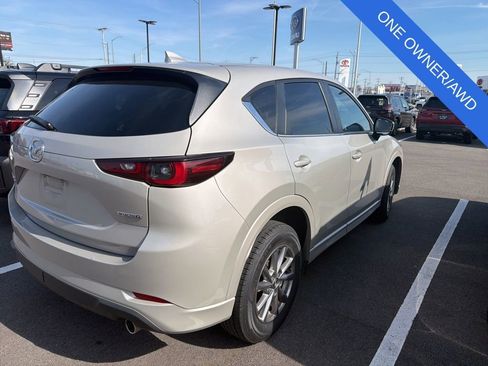 Used 2025 MAZDA CX-5 AWD 2.5 S w/ Select Package image 3