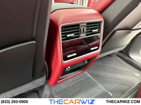 Used 2023 Porsche Cayenne GTS image 76