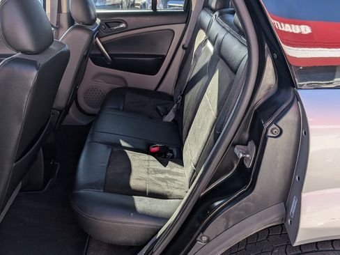 Used 2007 Saturn Vue AWD V6 w/ Red Line Pkg image 10