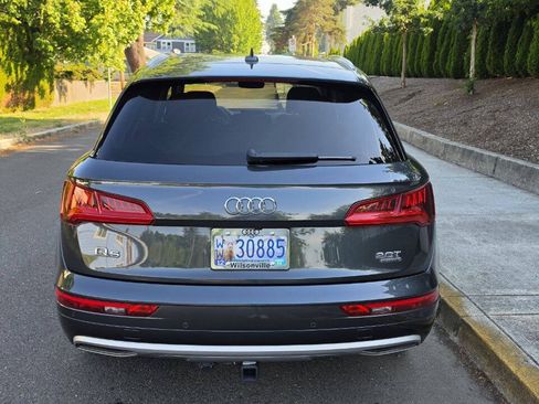 Used 2018 Audi Q5 Prestige w/ Prestige Package AWD/4WD image 6