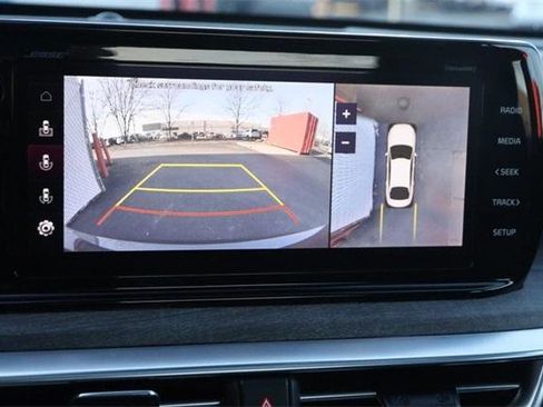 Used 2022 Kia K5 EX w/ EX Premium Package image 18