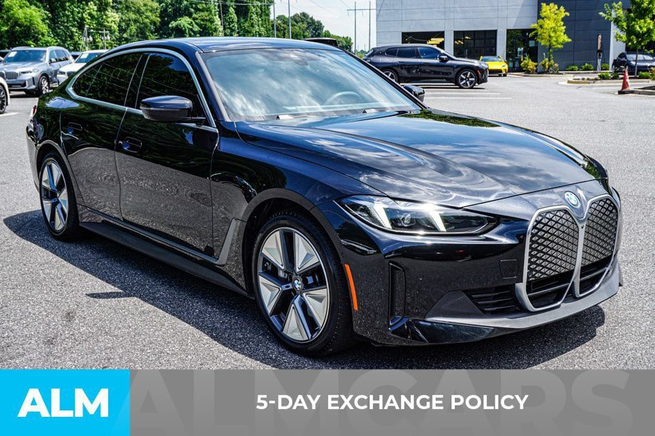 Used 2025 BMW i4 eDrive40 w/ Parking Assistance Package RWD image 3