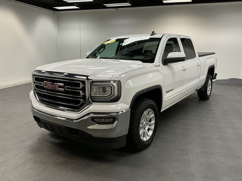 Used 2016 GMC Sierra 1500 SLE w/ SLE Value Package AWD/4WD image 1
