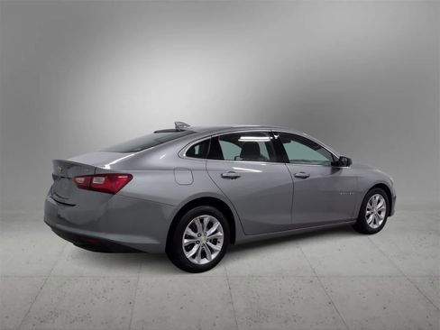 Used 2023 Chevrolet Malibu LT image 8