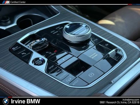 Certified 2023 BMW X7 xDrive40i w/ Executive Package image 28