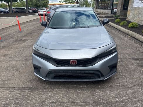 Used 2023 Honda Civic Sport image 4