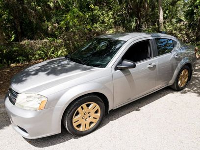 Used 2014 Dodge Avenger SE