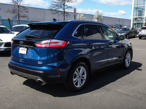 Used 2020 Ford Edge SEL w/ Convenience Package AWD/4WD image 10