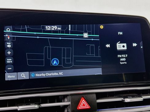 Used 2025 Hyundai Elantra Limited FWD image 22