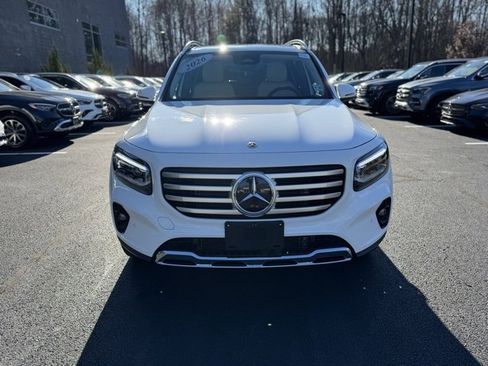 Used 2026 Mercedes-Benz GLB 250 4MATIC image 8