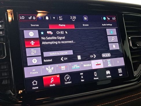 Used 2023 Dodge Durango R/T w/ Hemi Orange Plus Package image 19