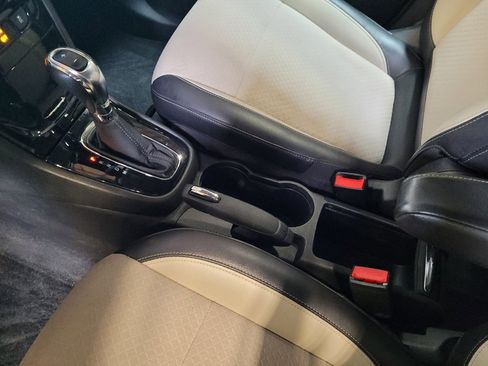 Used 2018 Buick Encore Preferred AWD/4WD image 26
