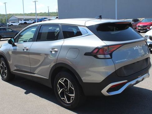 Used 2024 Kia Sportage LX AWD/4WD image 26