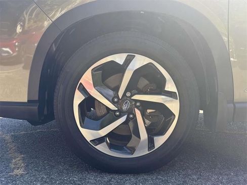 Used 2022 Subaru Forester Touring image 8