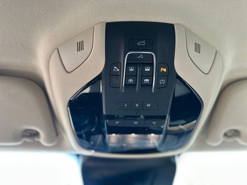 Used 2022 Maserati Levante GT image 30