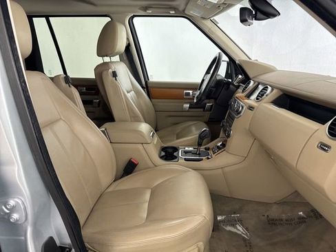 Used 2011 Land Rover LR4 HSE LUX AWD/4WD image 23