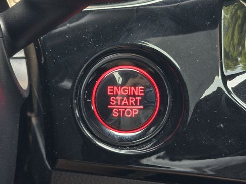 Used 2024 Honda Civic Sport image 21