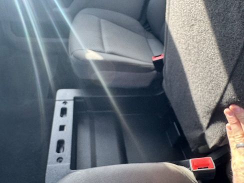 Used 2020 Ford F250 XLT image 25