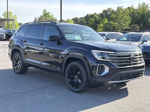 New 2026 Volkswagen Atlas SE FWD image 7