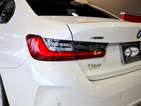 Used 2023 BMW 330i xDrive Sedan w/ Driving Assistance Package image 12