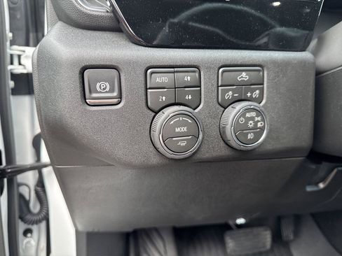 New 2026 Chevrolet Silverado 1500 RST AWD/4WD image 19