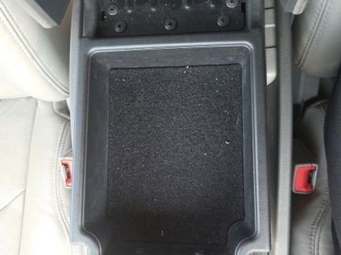 Used 2013 Buick Enclave Leather AWD/4WD image 32