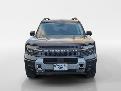 Used 2025 Ford Bronco Sport Badlands image 9