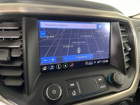 Used 2021 GMC Acadia Denali image 16