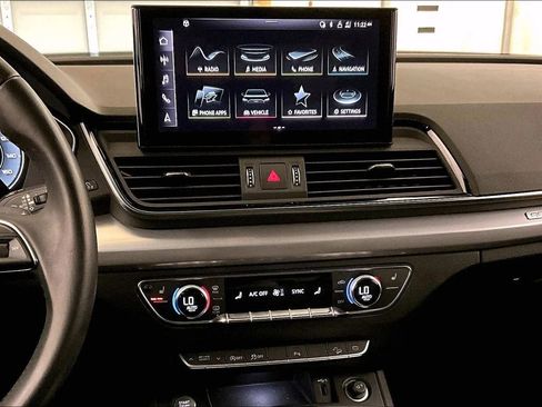 Used 2021 Audi Q5 2.0T Premium Plus w/ Premium Plus Package image 6