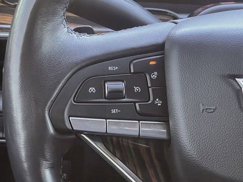 Certified 2023 Cadillac Escalade Premium Luxury image 14