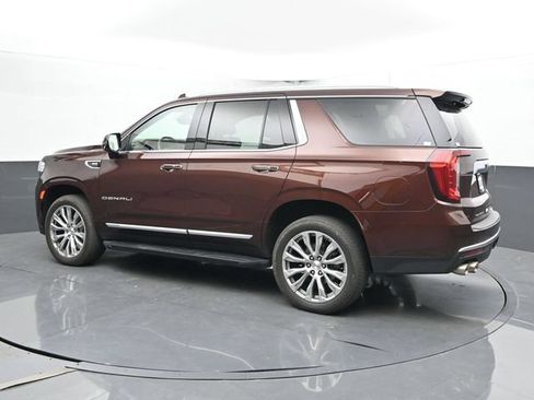 Used 2022 GMC Yukon Denali AWD/4WD image 9