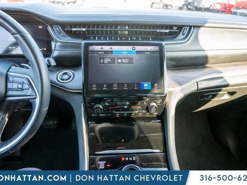 Used 2023 Jeep Grand Cherokee L Limited image 8