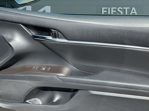 Used 2024 Toyota Camry SE w/ Audio Upgrade Package image 15