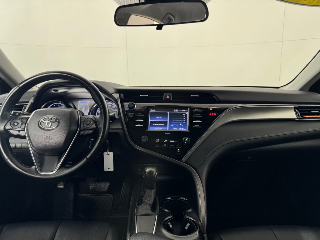 Used 2020 Toyota Camry SE FWD image 20